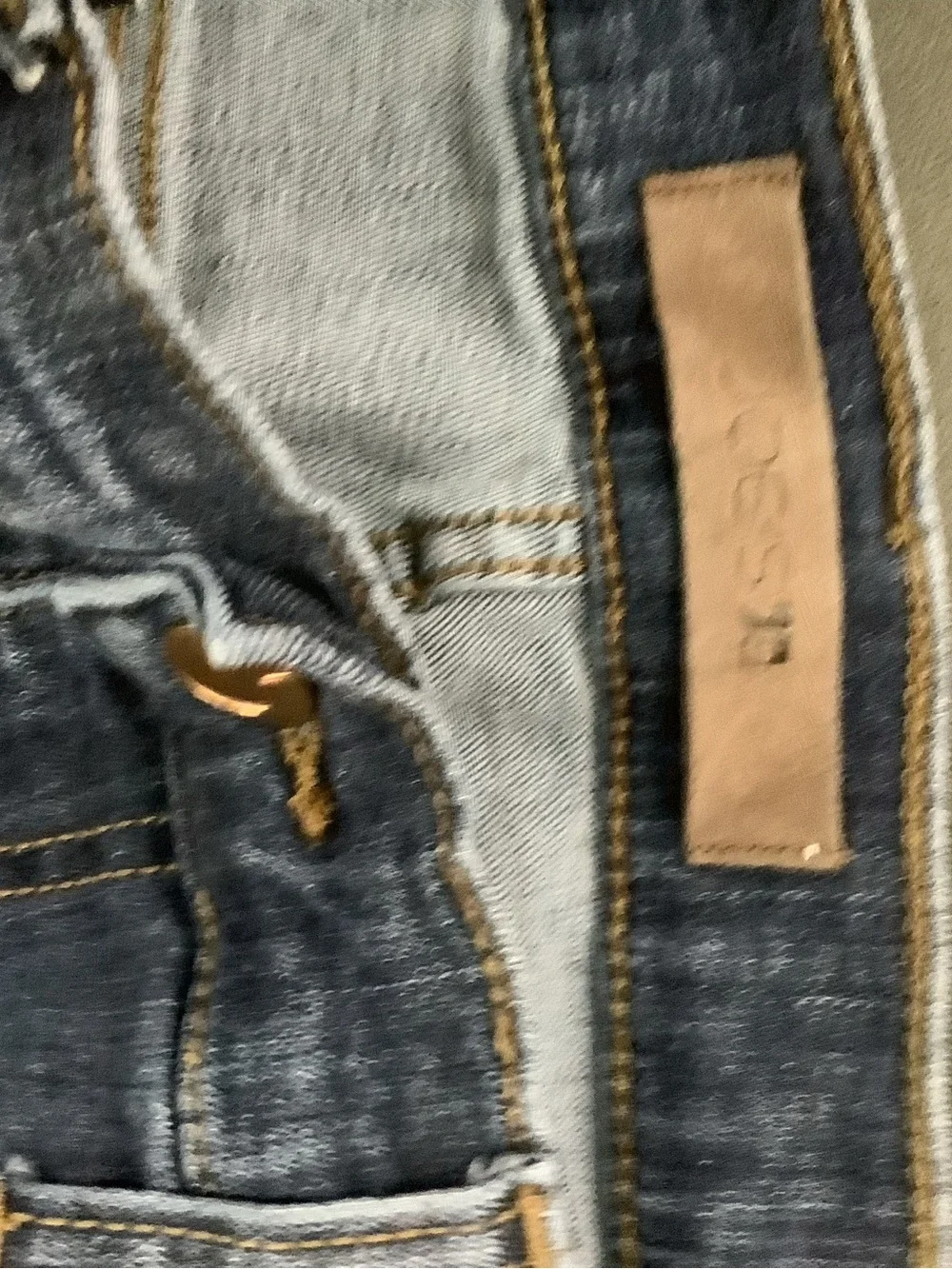 Joe's Jeans Men's Slim Straight Blue Washed Denim